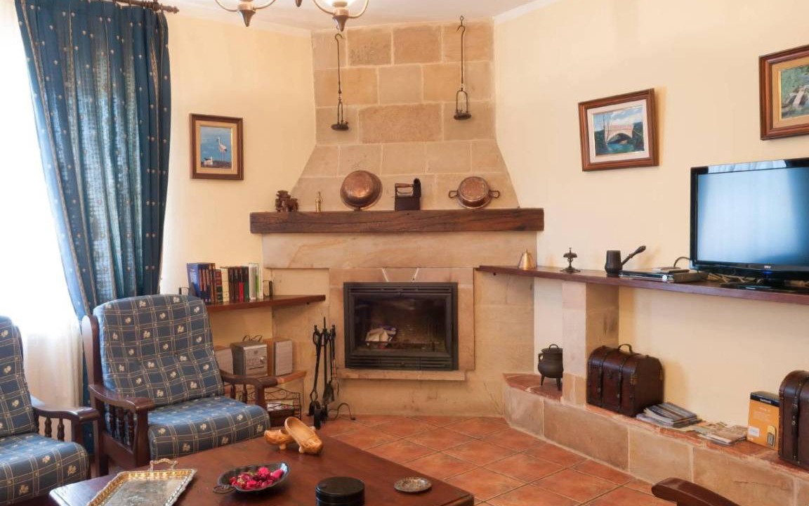 Barruelo de Santullan House | 100 m² House ∙ 4 bedrooms ∙ 8 guests
