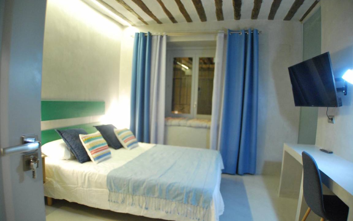 Malasana Apartment | 100 m² Apartment ∙ 3 bedrooms ∙ 12 guests