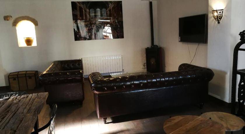 Medinaceli Apartment | 100 m² Apartment ∙ 2 bedrooms ∙ 4 guests