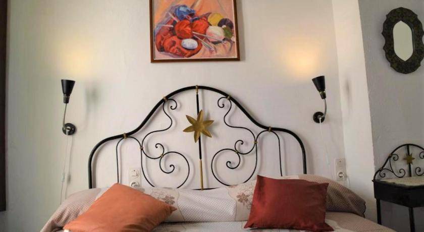 Montsonis Apartment | 100 m² Apartment ∙ 5 bedrooms ∙ 12 guests