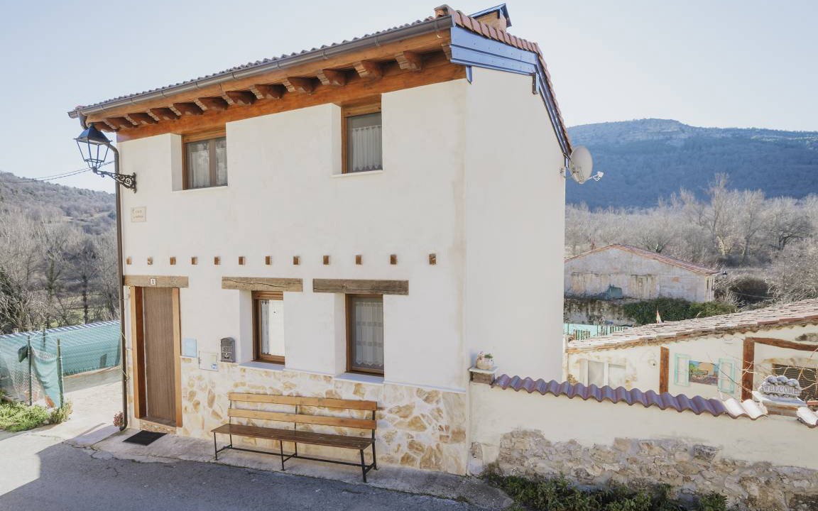 Santibanez del Val House | 100 m² House ∙ 2 bedrooms ∙ 7 guests