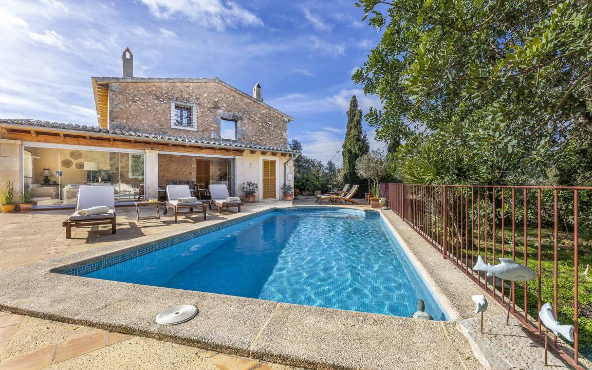 Llevant House | 100 m² House ∙ 3 bedrooms ∙ 6 guests