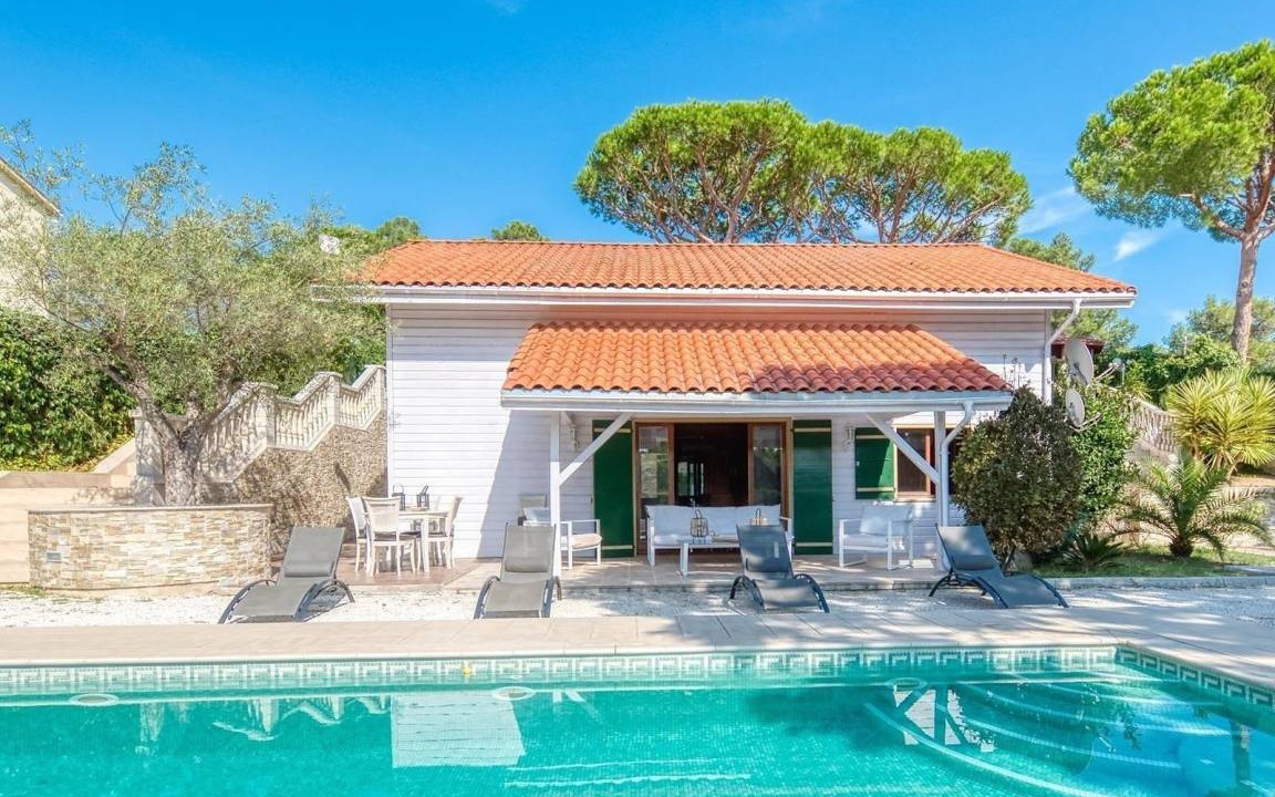 Condado del Jaruco Villa | 100 m² Villa ∙ 4 bedrooms ∙ 10 guests