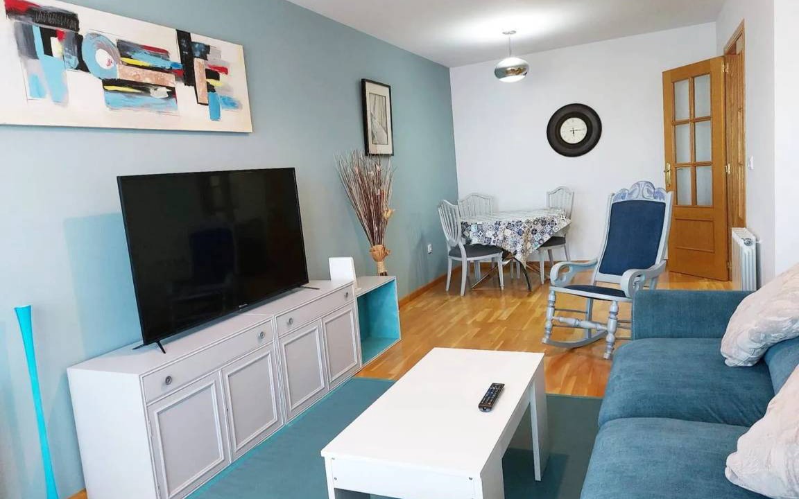 Ponferrada Apartment | 109 m² Apartment ∙ 2 bedrooms ∙ 6 guests