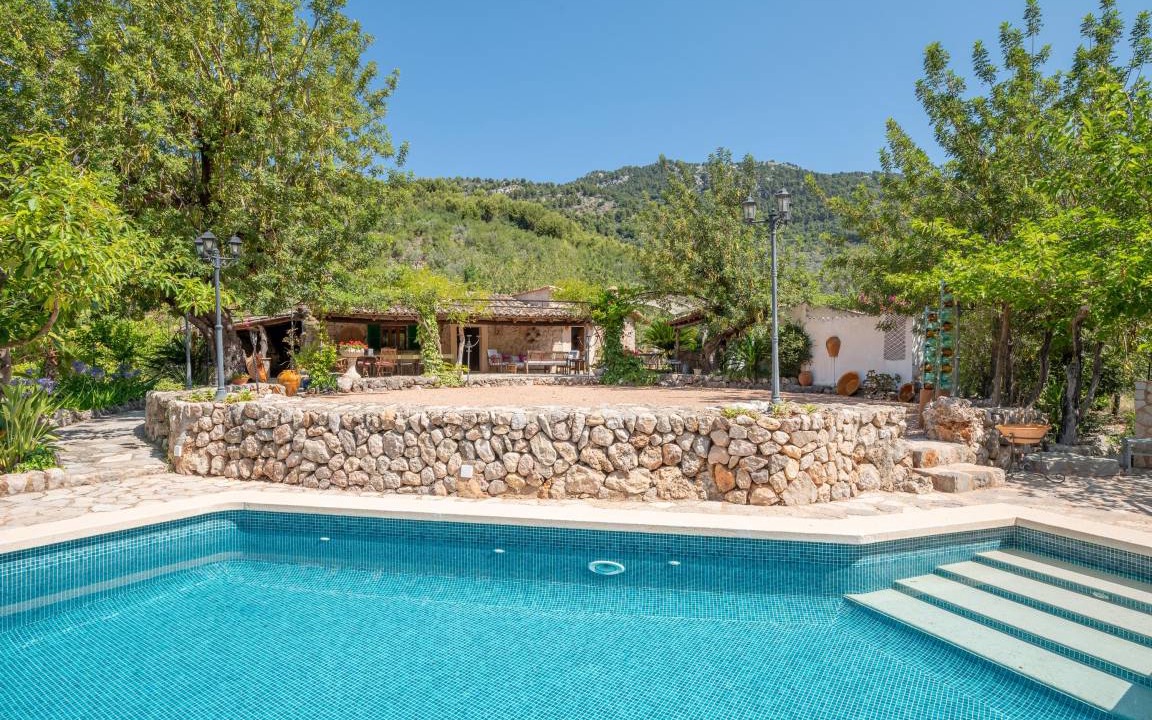 Biniaraix House | 110 m² Finca ∙ 2 bedrooms ∙ 4 guests