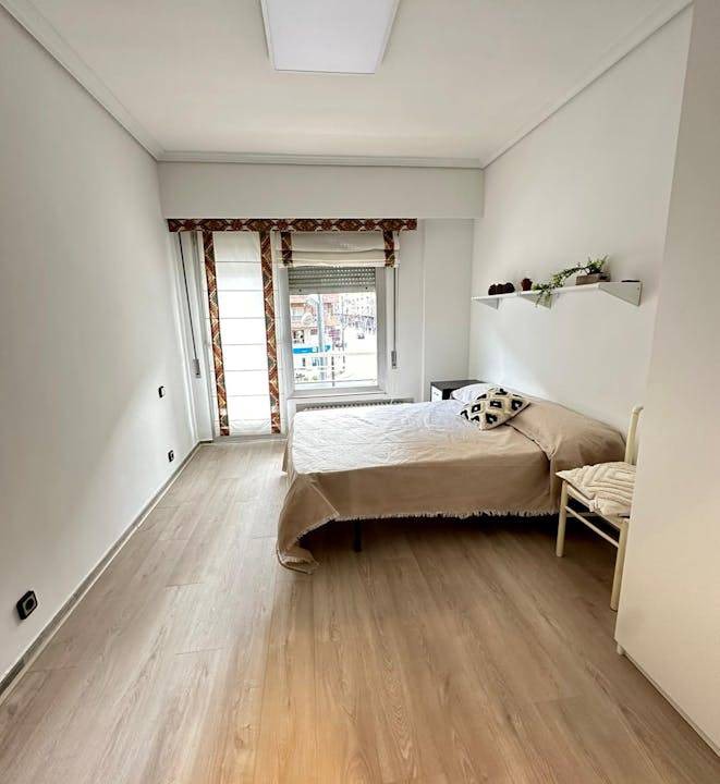 Logrono City Centre Resort | 110 m² Private room ∙ 1 bedroom ∙ 1 guest