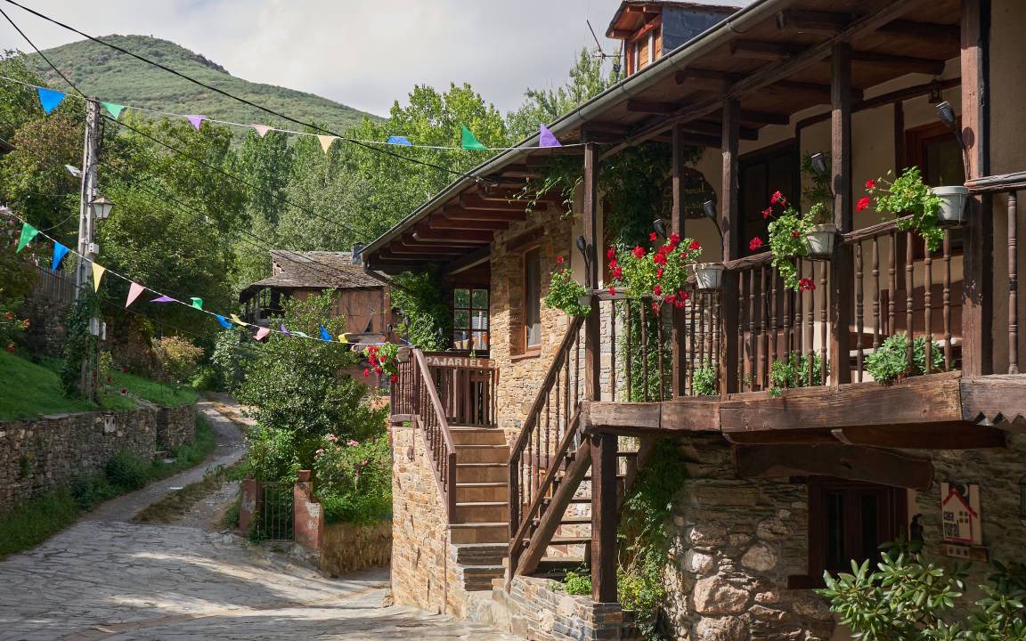 Rimor House | 112 m² House ∙ 5 bedrooms ∙ 8 guests