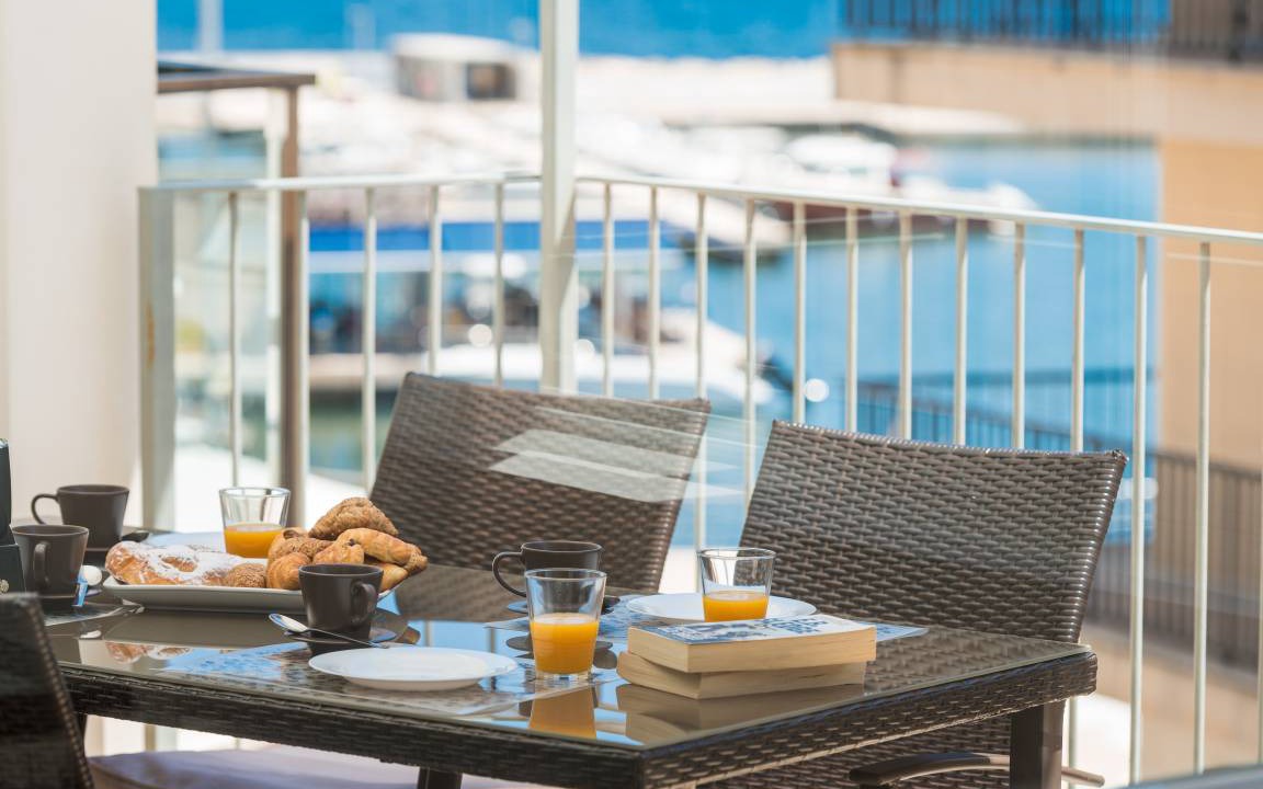 Cala Bona Apartment | 115 m² Apartment ∙ 2 bedrooms ∙ 4 guests
