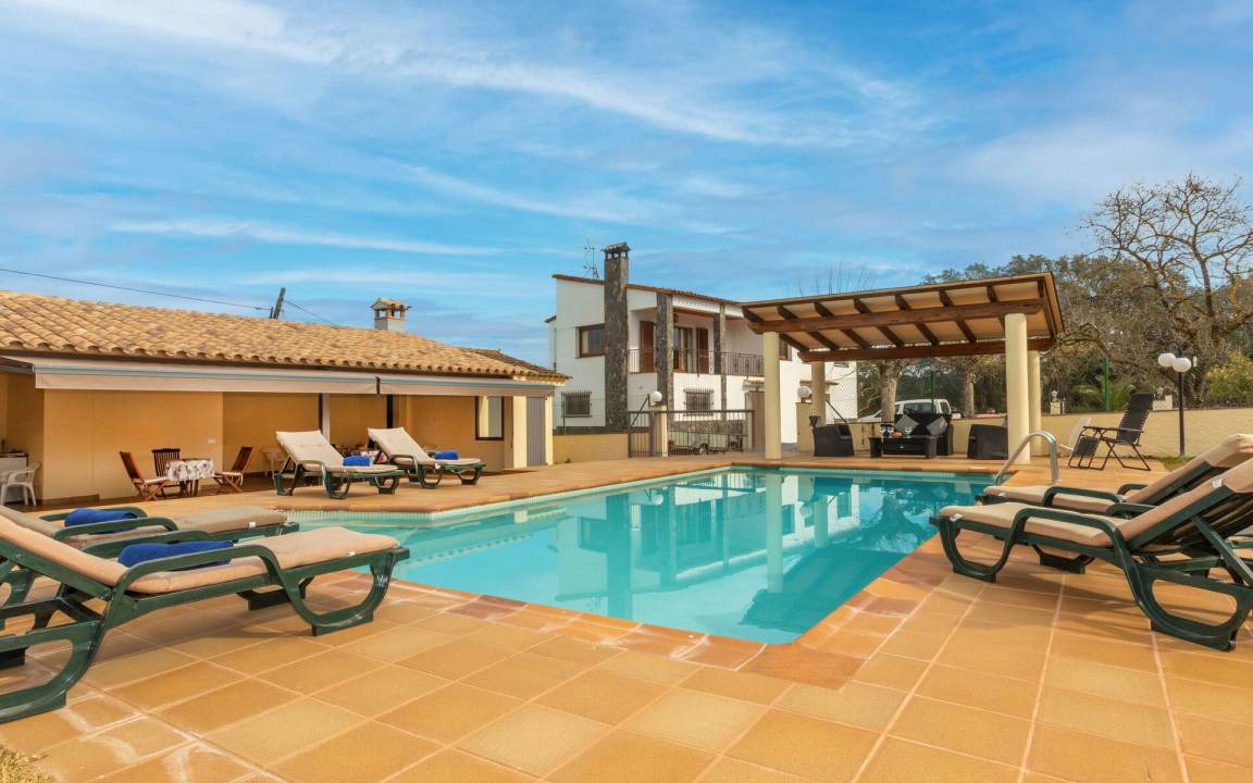 Forallac Other | 120 m² Accommodation ∙ 4 bedrooms ∙ 7 guests