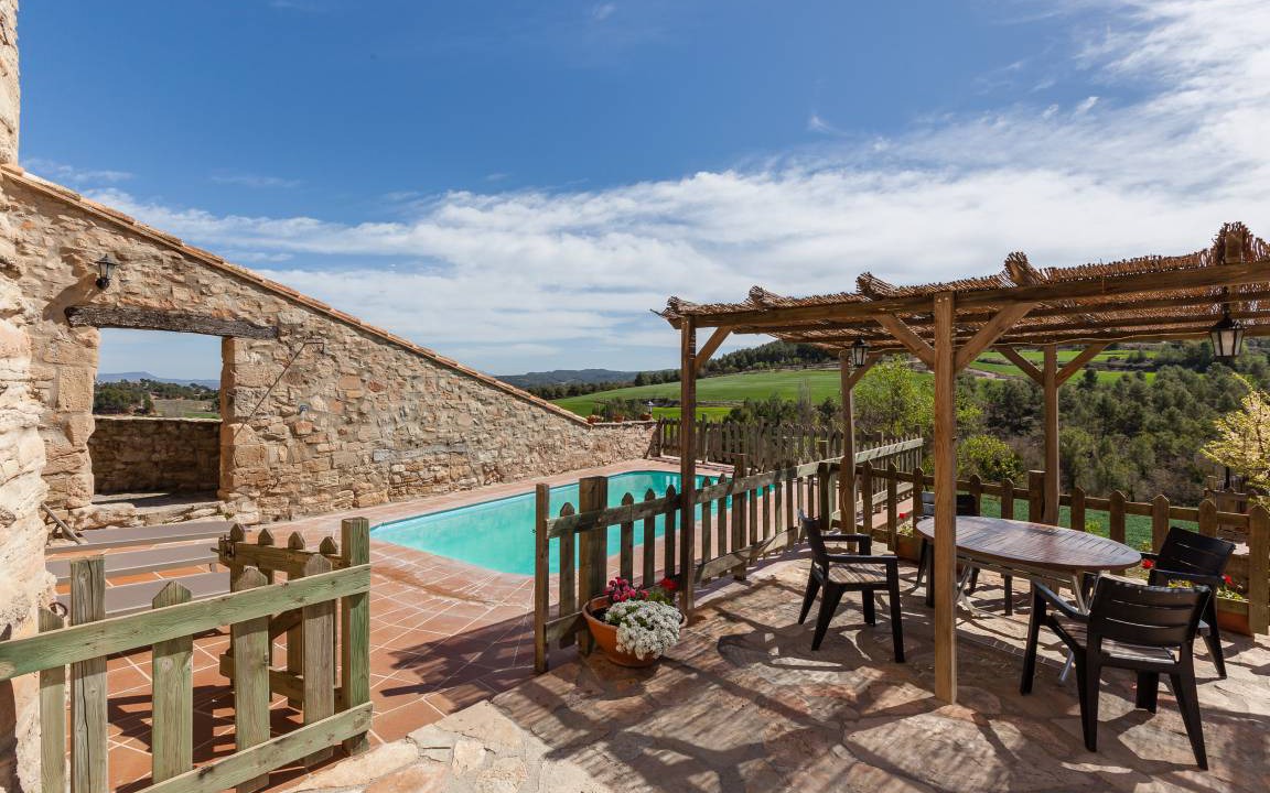 Sant Marti de Tous House | 120 m² House ∙ 3 bedrooms ∙ 6 guests