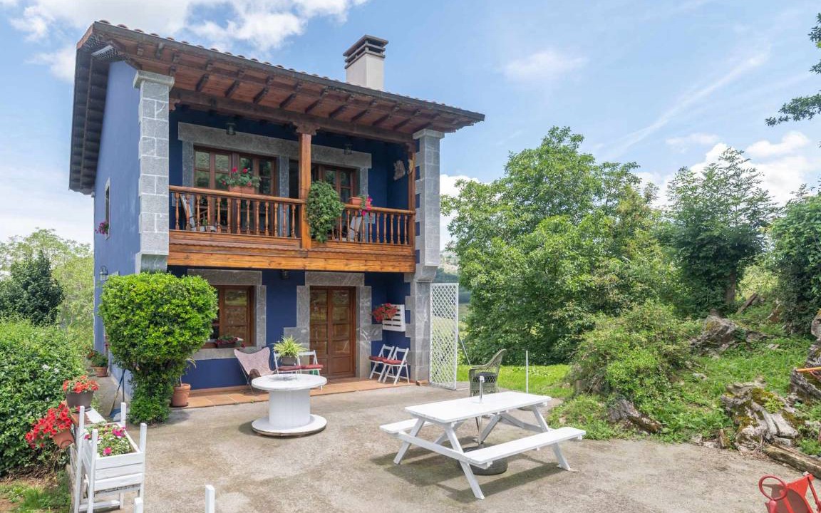 El Cueto House | 120 m² House ∙ 3 bedrooms ∙ 8 guests