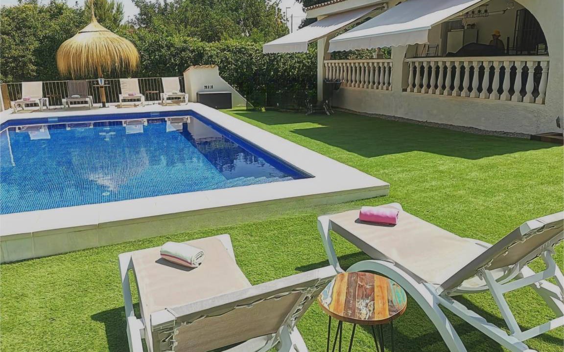 Lliria Villa | 120 m² Villa ∙ 3 bedrooms ∙ 6 guests