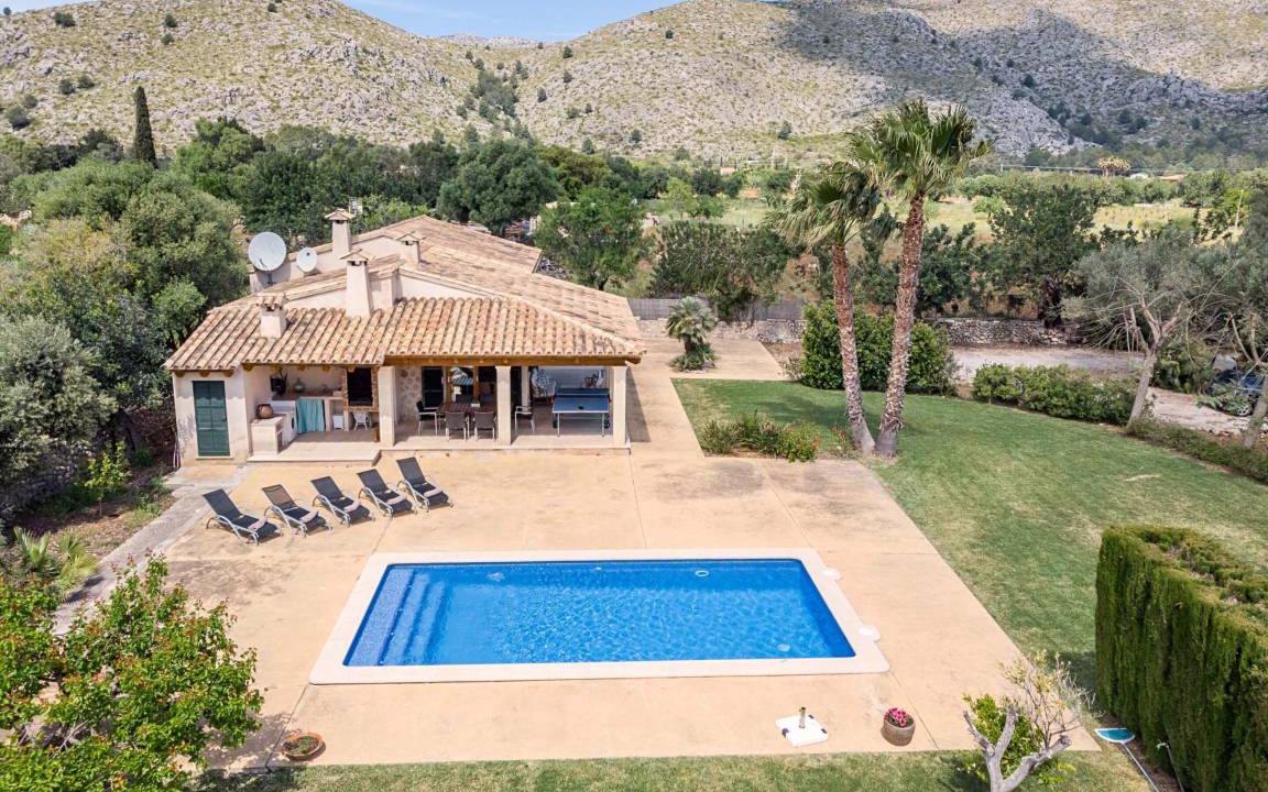 Pollensa Villa | 135 m² Villa ∙ 3 bedrooms ∙ 6 guests