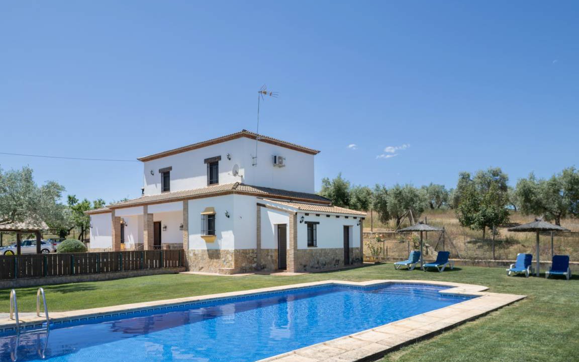 Setenil de las Bodegas House | 140 m² House ∙ 4 bedrooms ∙ 8 guests