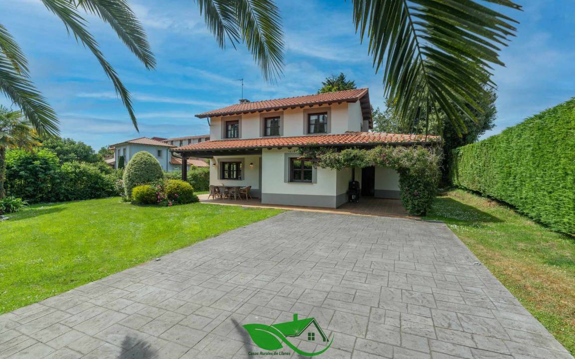 Cue House | 140 m² House ∙ 4 bedrooms ∙ 8 guests