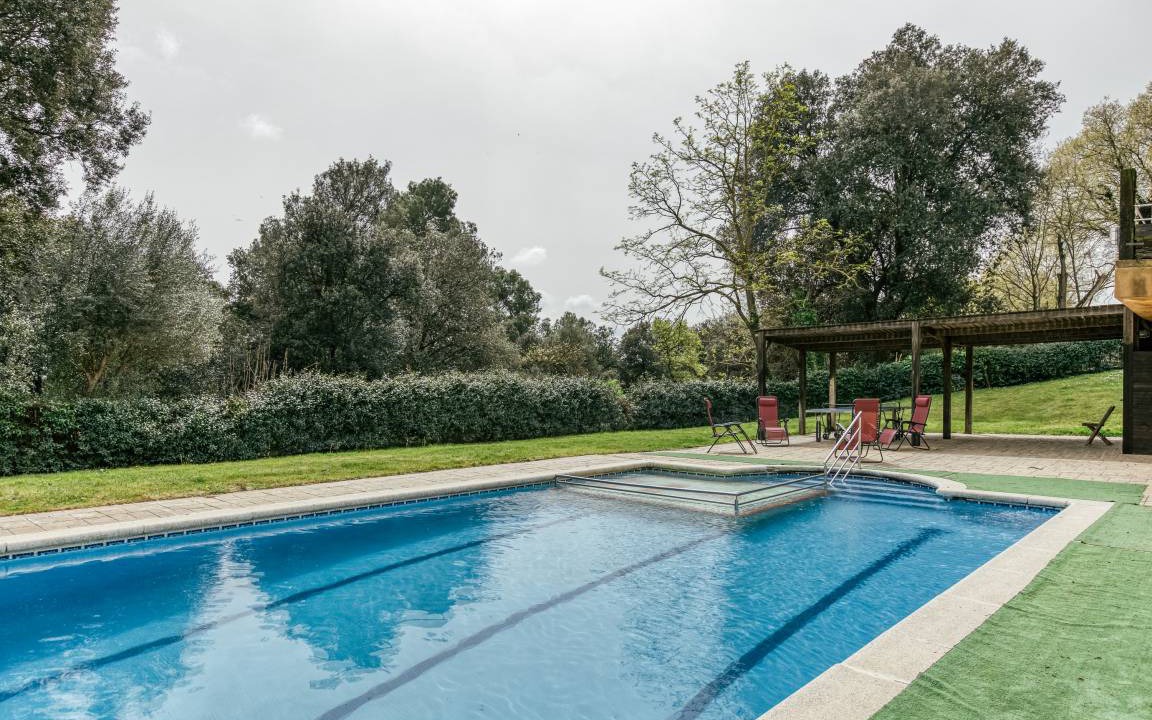 Pujals dels Pagesos House | 1416 m² House ∙ 9 bedrooms ∙ 30 guests