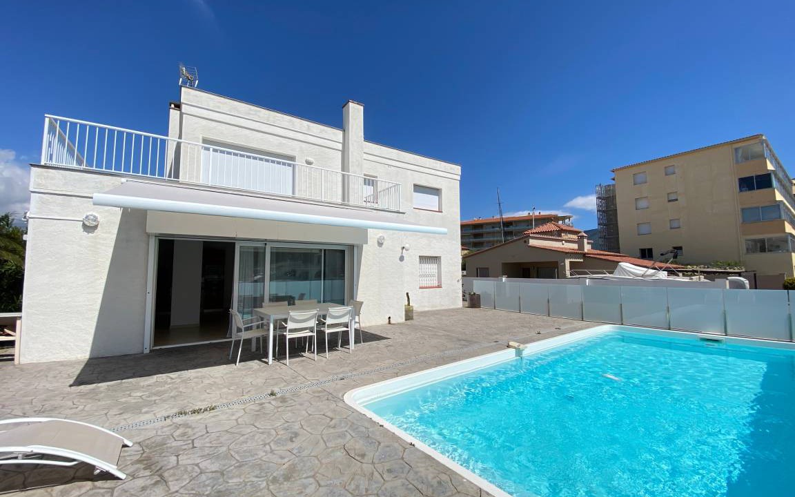Santa Margarida Villa | 142 m² Villa ∙ 4 bedrooms ∙ 8 guests