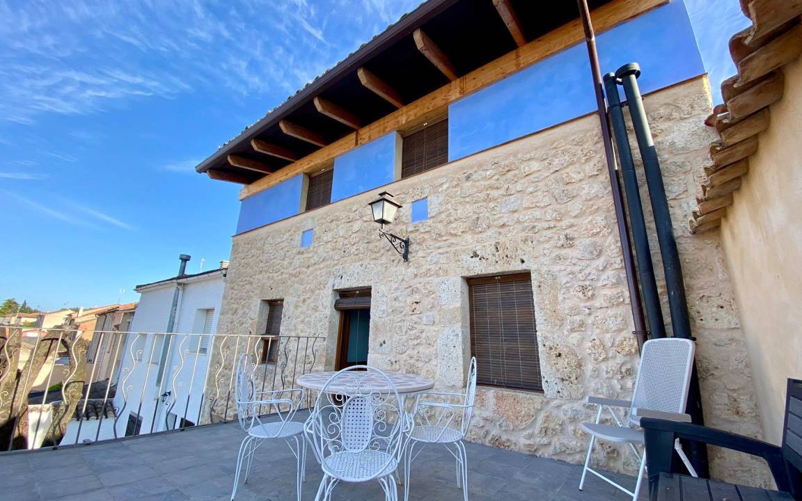 Mambrilla de Castrejon House | 150 m² House ∙ 4 bedrooms ∙ 10 guests
