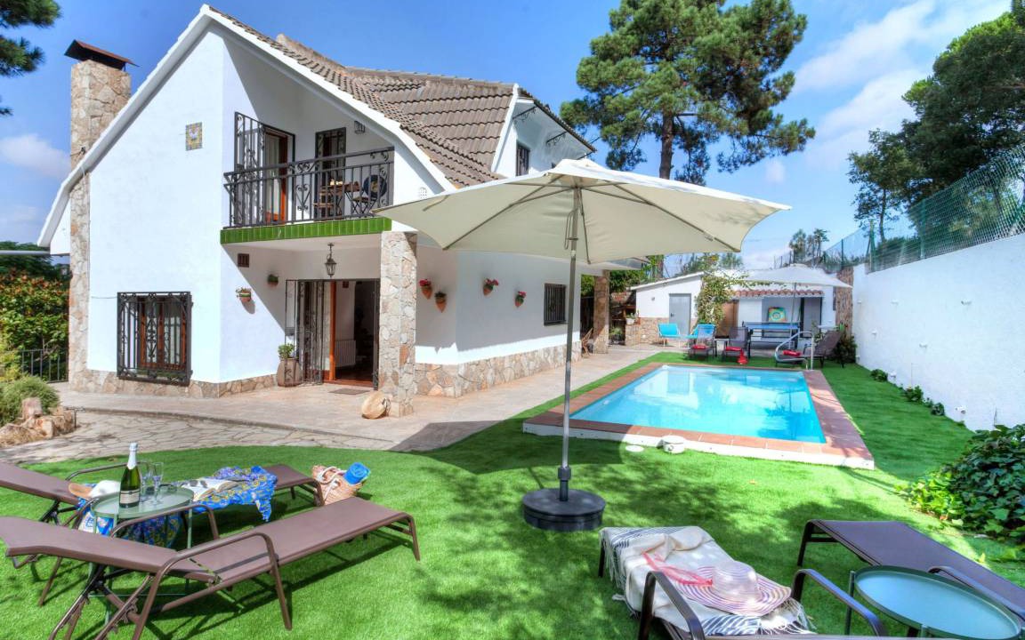 Puigventos House | 150 m² House ∙ 3 bedrooms ∙ 8 guests