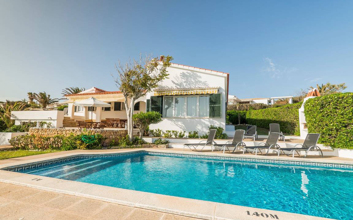 Sant Lluis Villa | 150 m² Villa ∙ 4 bedrooms ∙ 8 guests