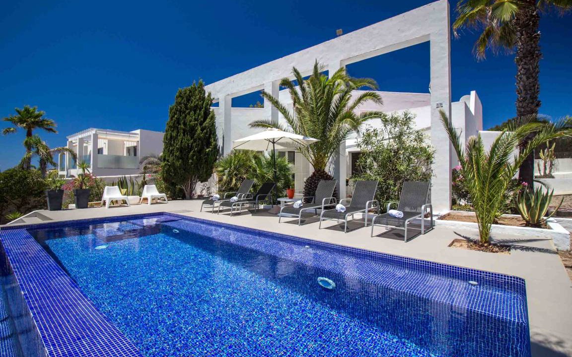 Cala Comte Villa | 180 m² Villa ∙ 4 bedrooms ∙ 8 guests