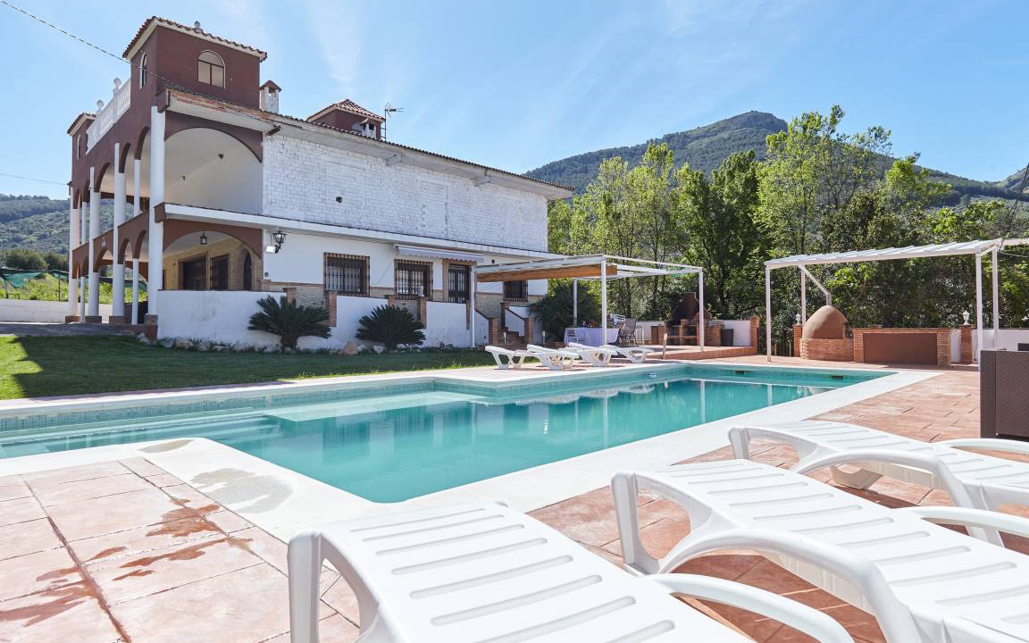 Jamilena House | 180 m² House ∙ 3 bedrooms ∙ 8 guests