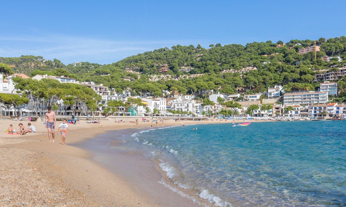 Palafrugell Apartment | 1ANC 12 - Simple apartment very close to Llafranc beach