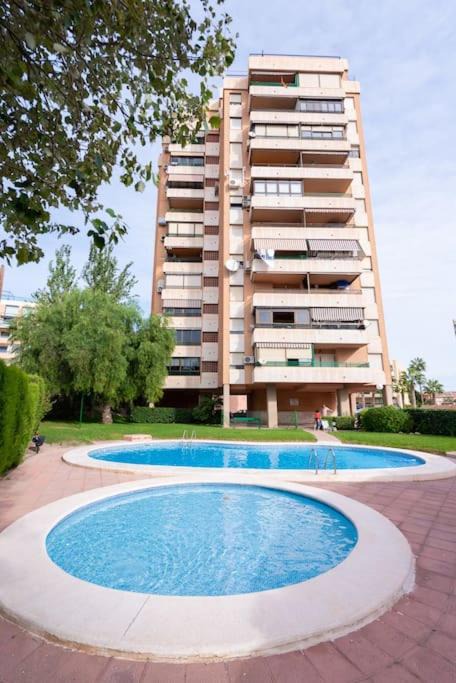 Coveta Fuma Apartment | 2 Bed apartment near the beach with pool