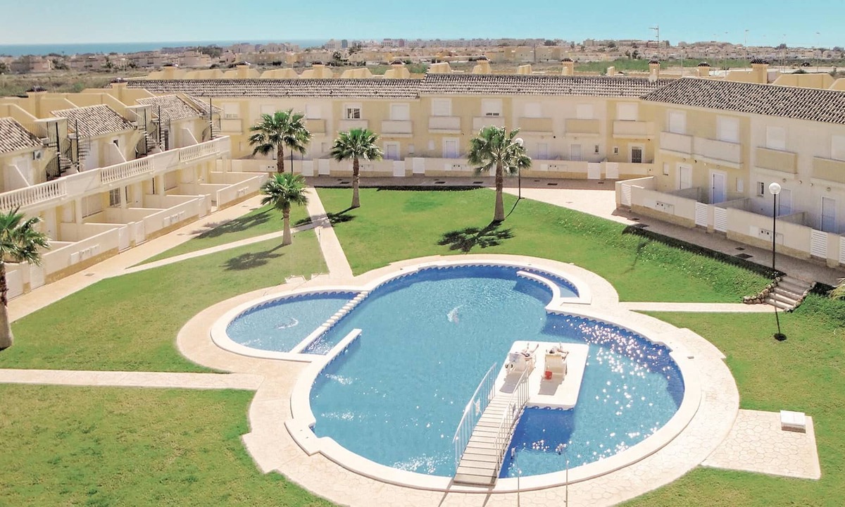 Orihuela Costa Apartment | 2 bedroom accommodation in Orihuela Costa