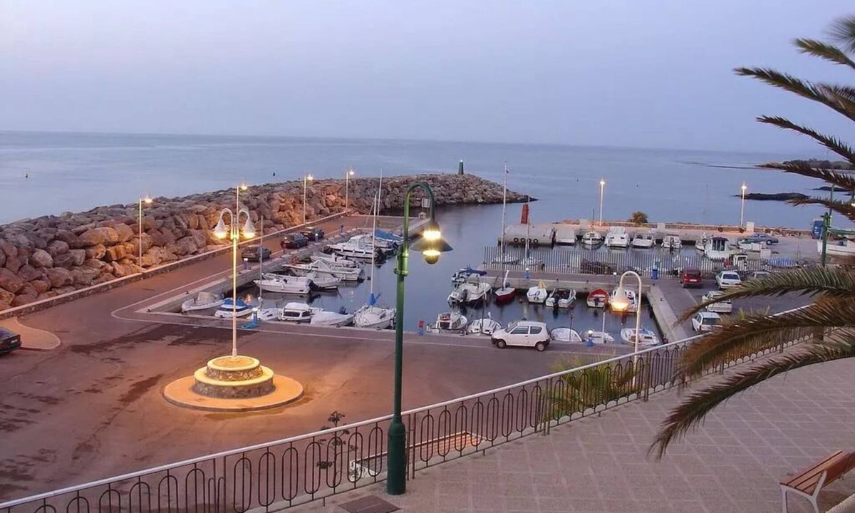 Villaricos Apartment | 2 bedroom apartment, 150 m. from beach and centre of Villaricos