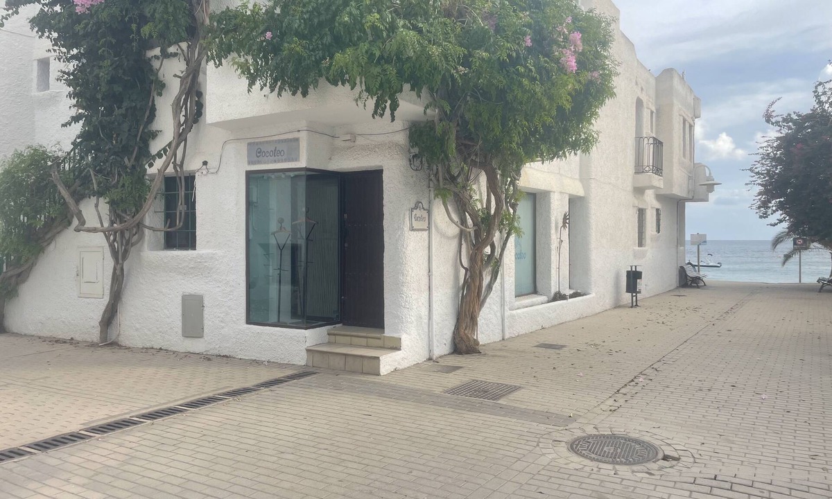 Agua Amarga Apartment | 20 METERS FROM THE BEACH