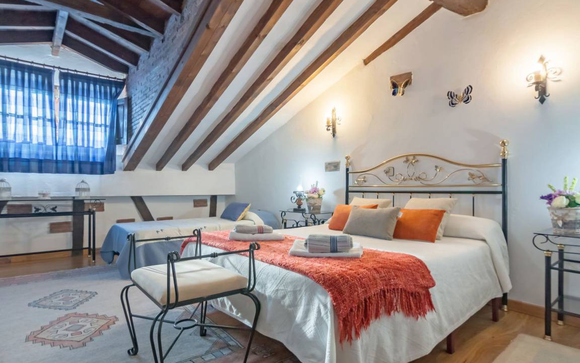 Cobijon Apartment | 200 m² Apartment ∙ 3 bedrooms ∙ 8 guests