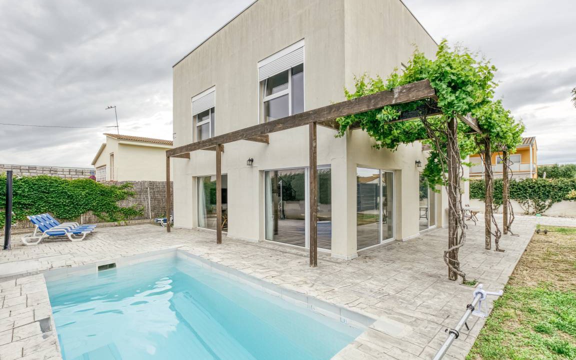 Sant Pere Pescador House | 200 m² House ∙ 4 bedrooms ∙ 10 guests