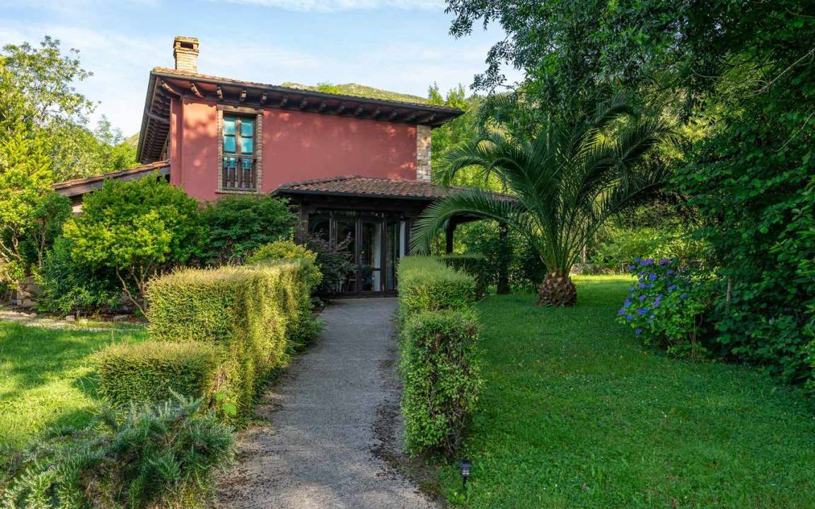 Margolles House | 200 m² House ∙ 4 bedrooms ∙ 7 guests