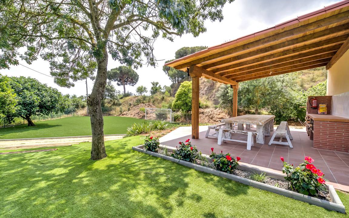 Palafolls House | 200 m² House ∙ 5 bedrooms ∙ 18 guests