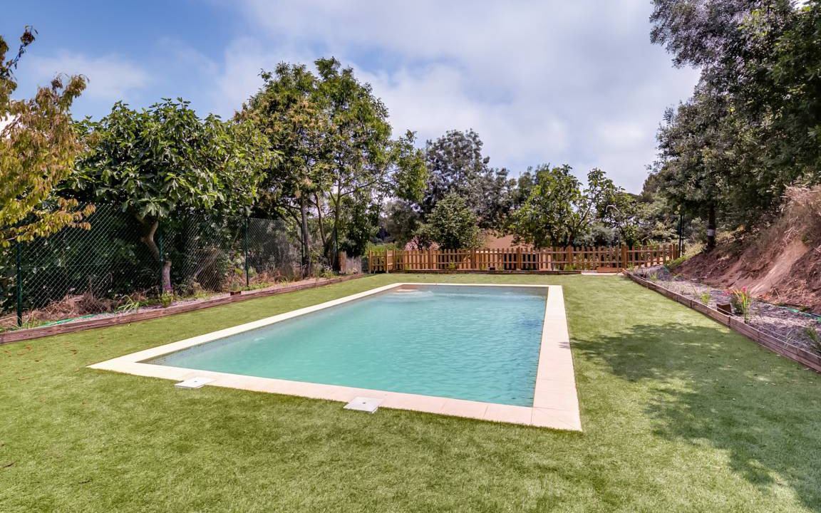 Palafolls House | 200 m² House ∙ 5 bedrooms ∙ 18 guests
