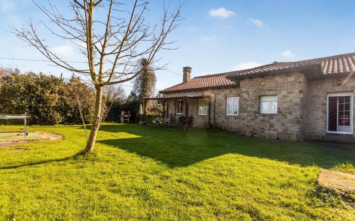 Villaviciosa House | 200 m² House ∙ 5 bedrooms ∙ 10 guests