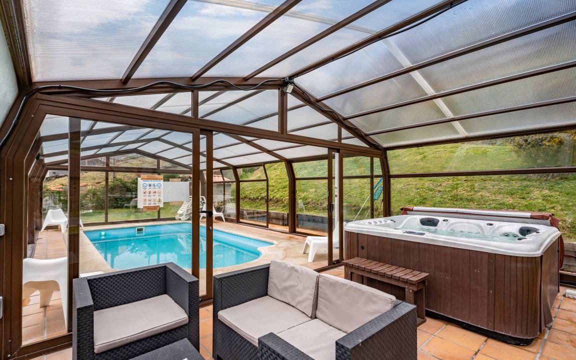 Lena House | 200 m² House ∙ 6 bedrooms ∙ 12 guests
