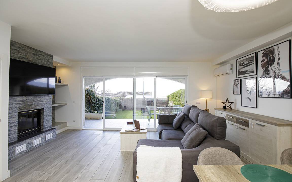 Montjuic House | 209 m² House ∙ 4 bedrooms ∙ 8 guests