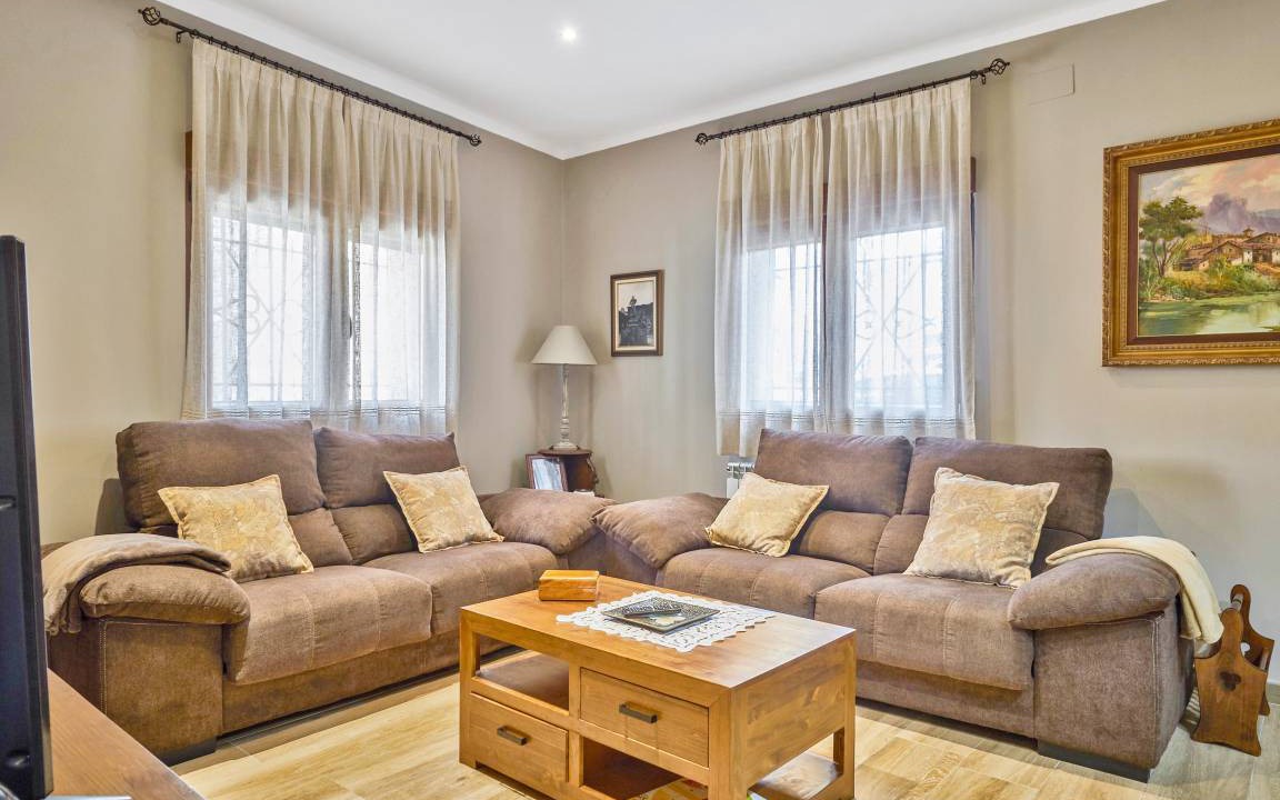 San Bartolome de Pinares House | 210 m² House ∙ 6 bedrooms ∙ 12 guests