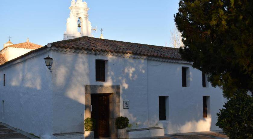 Cabeza del Buey Hotel | 25 m² Hotel ∙ 3 guests