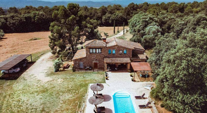Forallac House | 250 m² House ∙ 5 bedrooms ∙ 8 guests