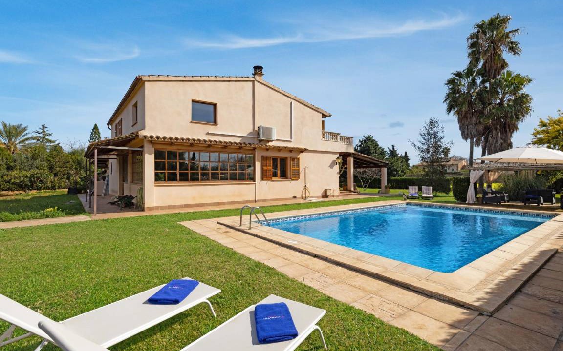 Palma de Mallorca Villa | 256 m² Villa ∙ 5 bedrooms ∙ 6 guests
