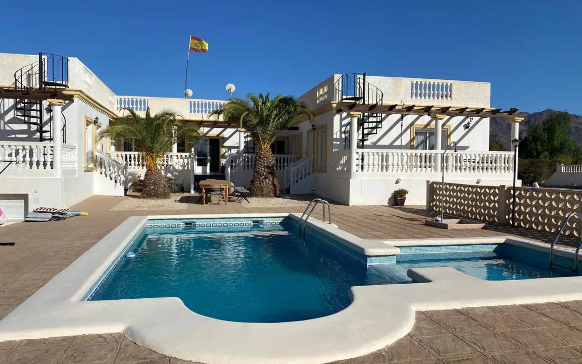 La Parata Villa | 275 m² Villa ∙ 7 bedrooms ∙ 22 guests