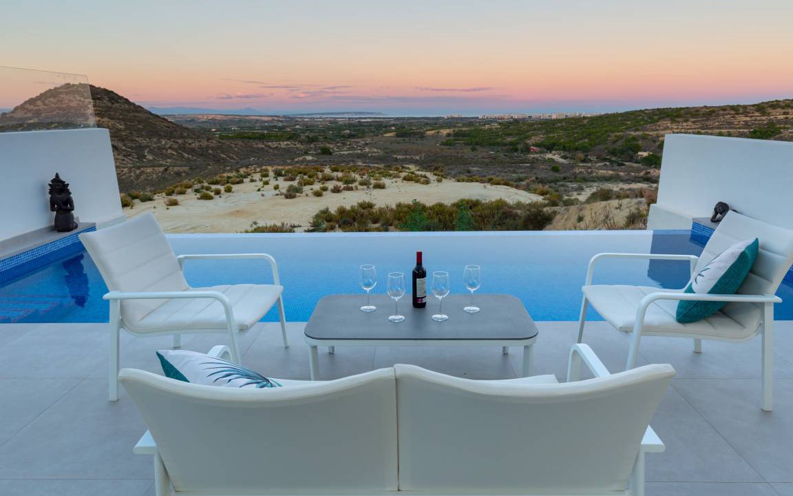 Rojales Villa | 277 m² Villa ∙ 3 bedrooms ∙ 6 guests