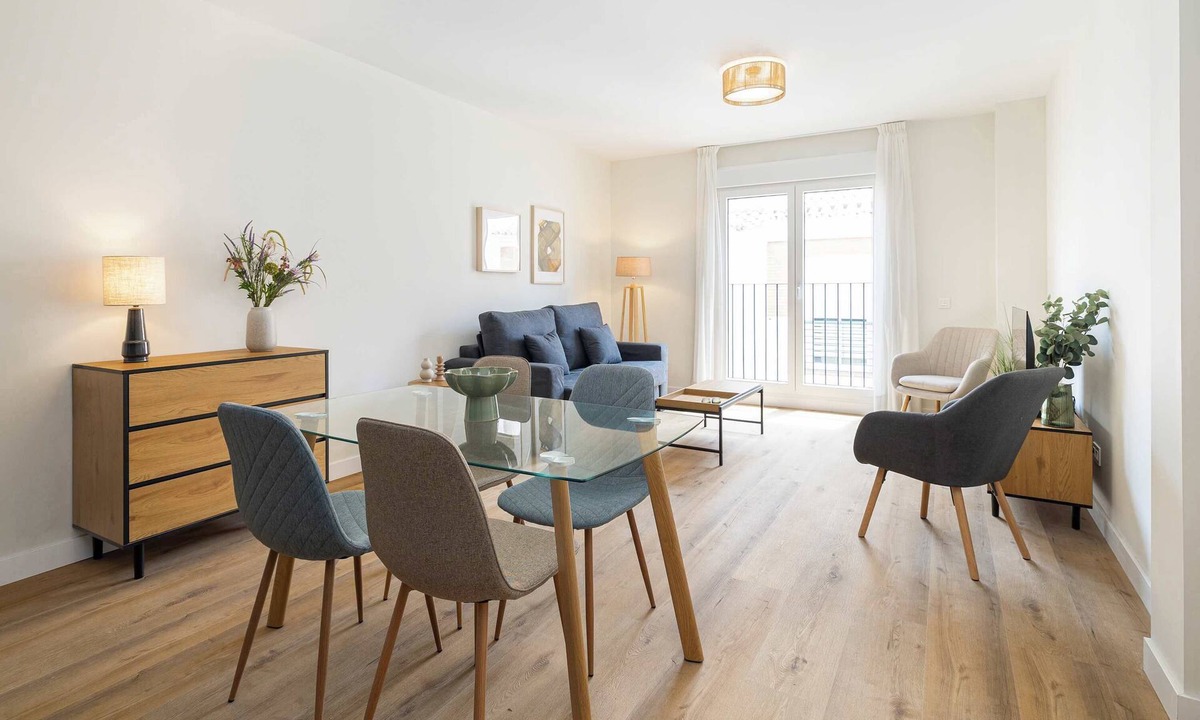 Perchel Sur Apartment | 2BR for 4 Central Malaga Quiet Area by Stay Homy