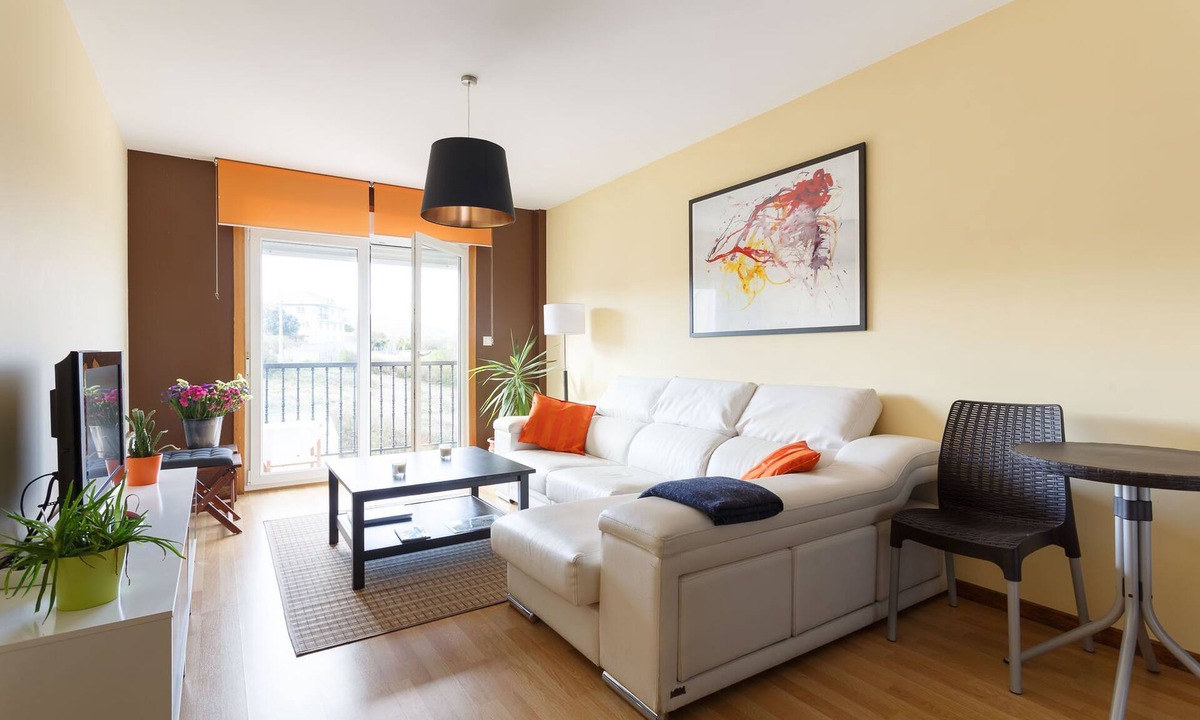 Malpica de Bergantinos Apartment | 2J - APARTMENT WITH TERRACE ON THE BEACH