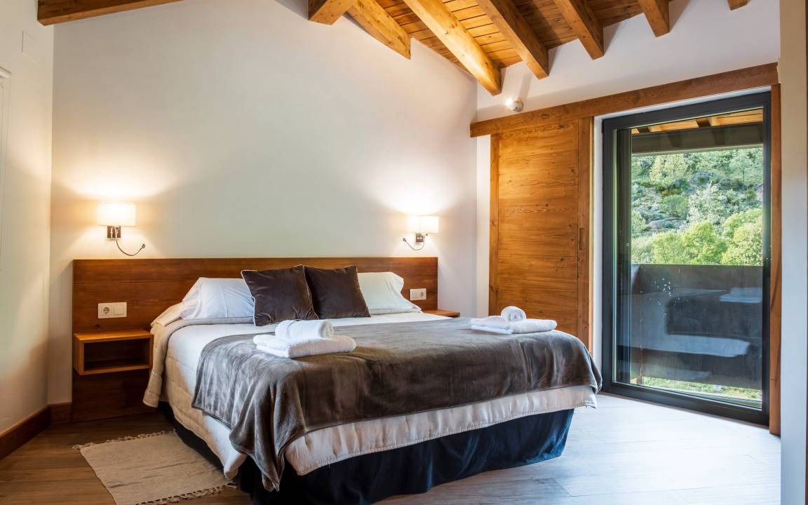 San Juan de Gredos Resort | 30 m² Private room ∙ 1 bedroom ∙ 2 guests