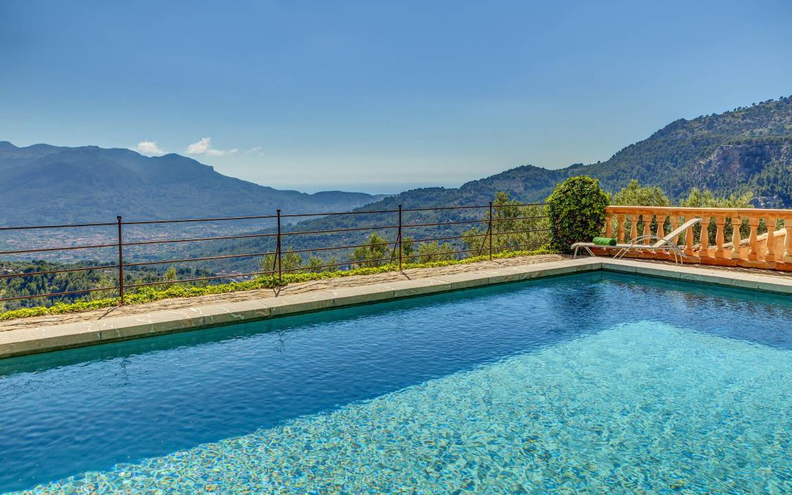 Fornalutx House | 300 m² Finca ∙ 3 bedrooms ∙ 6 guests
