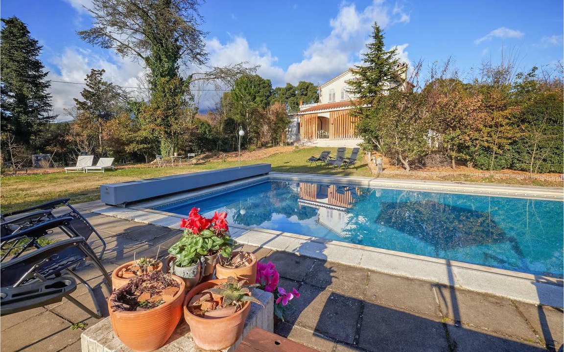 Breda House | 300 m² House ∙ 3 bedrooms ∙ 6 guests